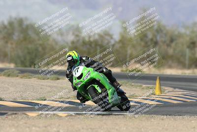 media/Nov-16-2025-Race Pace (Sun) [[8c5fa54630]]/Verified Riders/2-Turn 7 (945am)/